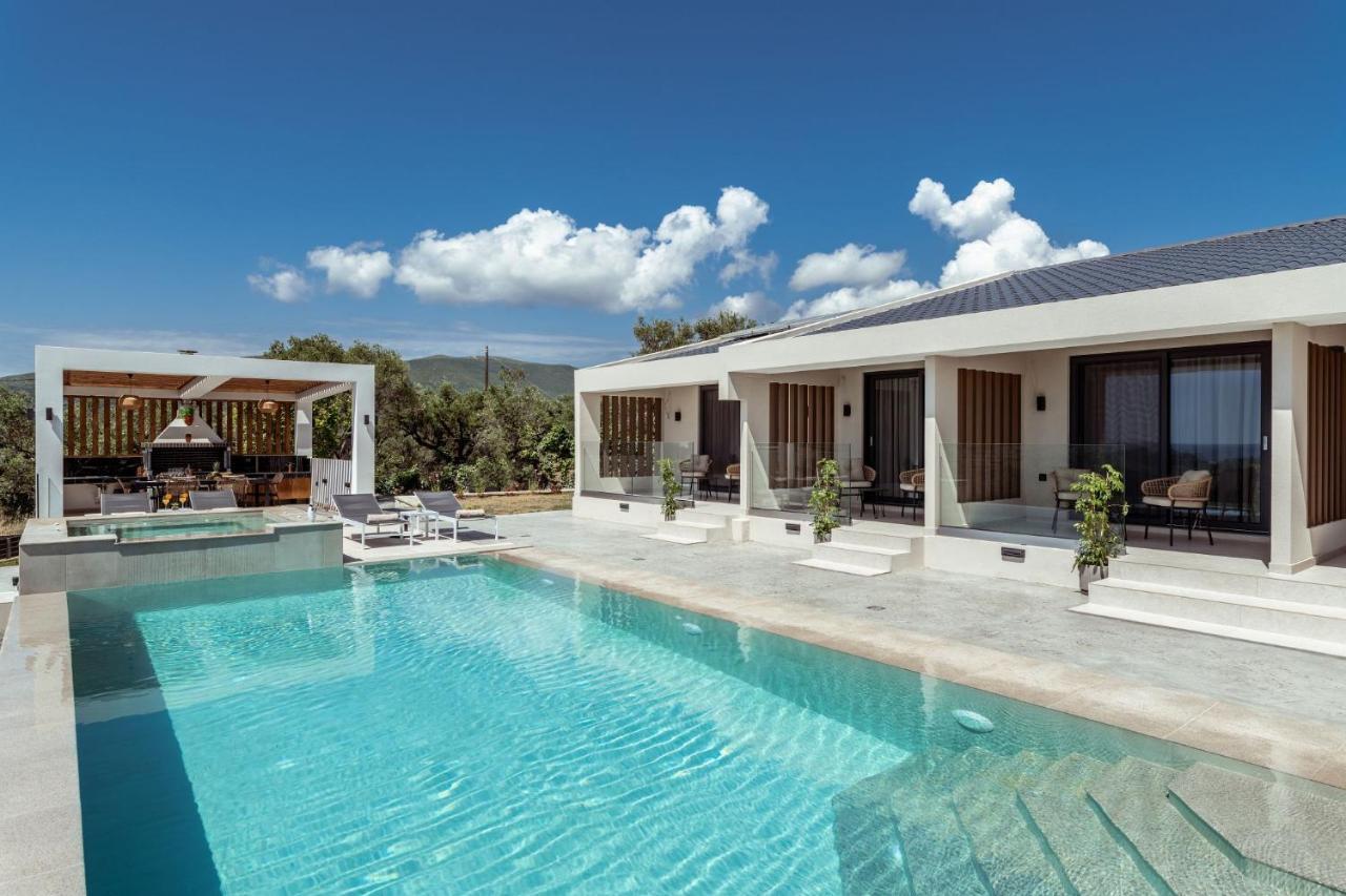 Villa Roselia - Luxury Escape With Magnificent Views, By Zantewize Laganas Extérieur photo