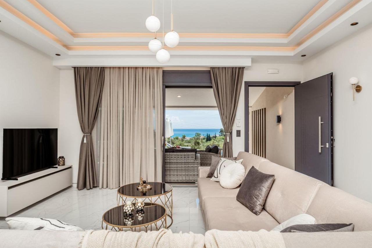 Villa Roselia - Luxury Escape With Magnificent Views, By Zantewize Laganas Extérieur photo